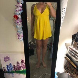 Yellow dress